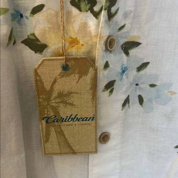 Men Caribbean White and Blue Dress Shirt Floral Elegance - Picture 2 of 4